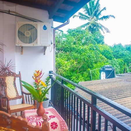 Winsi Villa Unawatuna Exterior foto